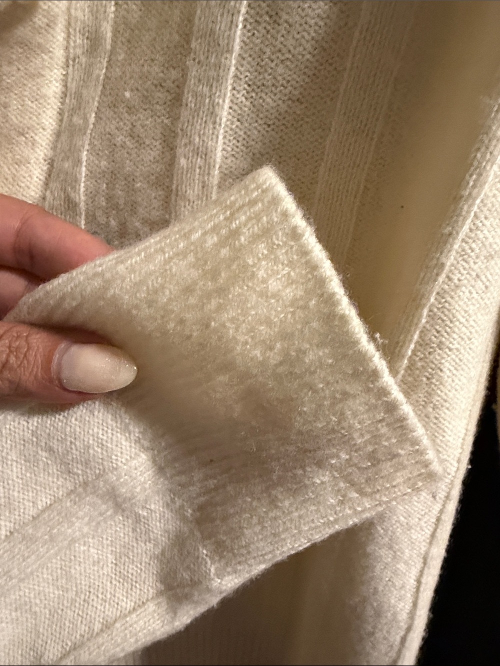 REFORMATION HANNAH CREW CARDIGAN - Picture 8 of 12